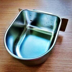 Gefährlicher Futternapf Gefährlicher Futternapf